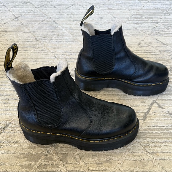 Dr. Martens 2976 Quad Chelsea Platform Boot-Fur Lined-Men’s 9/Women 10 main image 6